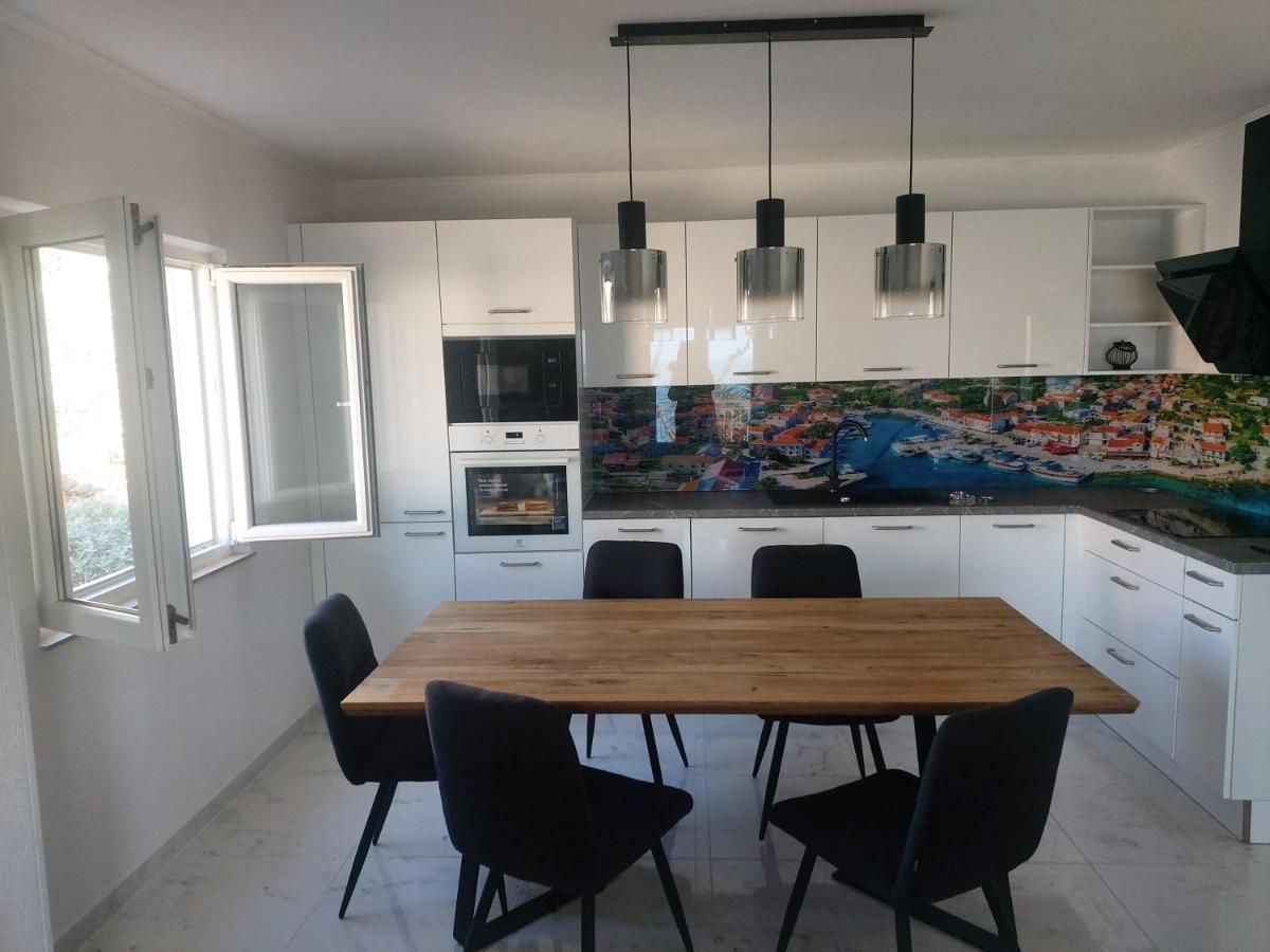 Apartment Franic Sućuraj Extérieur photo